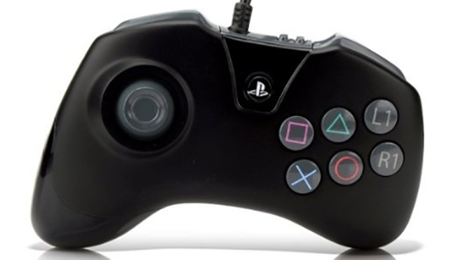 Controle exclusivo para 'Mortal Kombat X' lembra joystick do Mega Drive; design não é o final (Foto: Divulgação/PDP)
