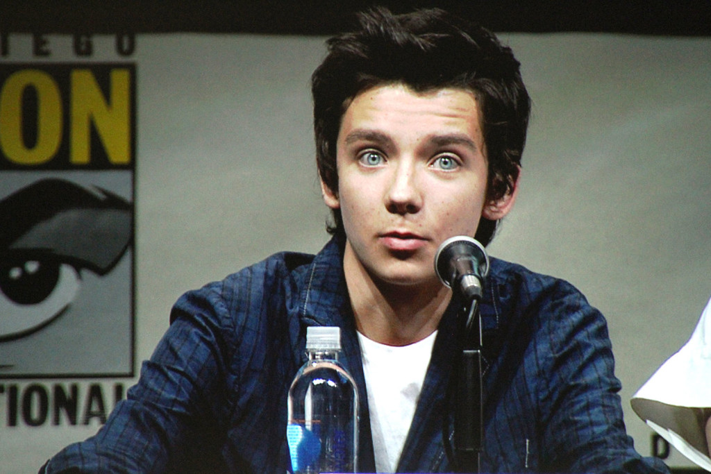 Asa-Butterfield-Classe-Nerd-F-001